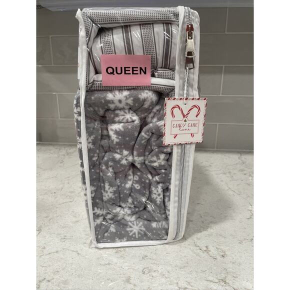 6 Pc SNOWFLAKES Queen Set Winter Holiday Sheets Gray Stripe Plush Sheet Blanket - Picture 7 of 7